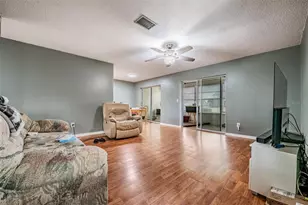 1905 Canterbury Ln, Sun City Center, FL 33573 - Photo 6