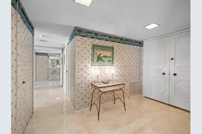 1400 Gulf Boulevard #806, Clearwater, FL 33767 - Photo 10