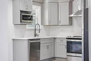 3924 45th Ave N, Saint Petersburg, FL 33714 - Photo 6