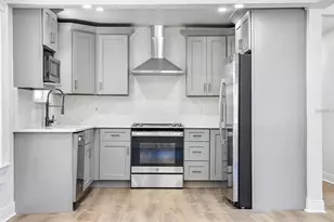 3924 45th Ave N, Saint Petersburg, FL 33714 - Photo 4