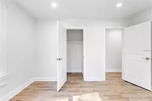 3924 45th Ave N, Saint Petersburg, FL 33714 - Photo 18