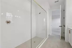 2977 Sailhouse Dr, Saint Cloud, FL 34771 - Photo 38