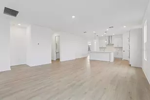 2977 Sailhouse Dr, Saint Cloud, FL 34771 - Photo 10
