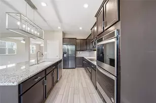 8147 Artisan Cir, Seminole, FL 33777 - Photo 10