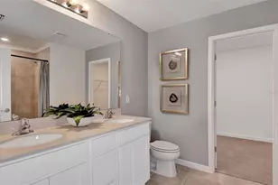 10423 Hidden Banks Gln, Parrish, FL 34219 - Photo 8