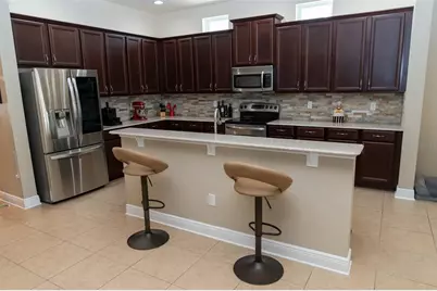 7610 S West Shore Boulevard, Tampa, FL 33616 - Photo 8