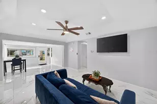 1212 59th St S, Gulfport, FL 33707 - Photo 12