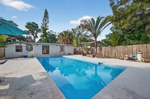 1212 59th St S, Gulfport, FL 33707 - Photo 36