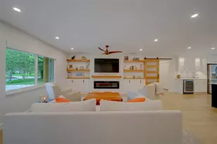 630 Magnolia St, Dunedin, FL 34698 - Photo 8