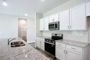 2624 Atwater Dr, North Port, FL 34288 - Photo 8