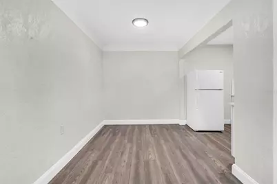 2140 22nd Avenue N, Saint Petersburg, FL 33713 - Photo 10
