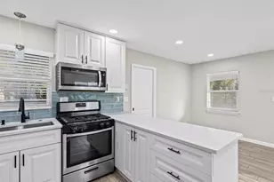 7307 34th Ave N, Saint Petersburg, FL 33710 - Photo 10