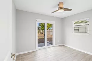 7307 34th Ave N, Saint Petersburg, FL 33710 - Photo 16