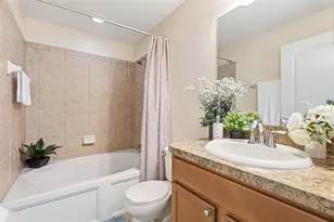 6246 Timberly Ln, Zephyrhills, FL 33542 - Photo 32