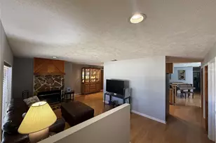 18619 Yocam Ave, Lutz, FL 33549 - Photo 6