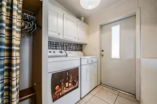 6827 S Lake Henry Dr NE, Winter Haven, FL 33881 - Photo 10