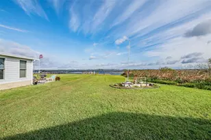 6827 S Lake Henry Dr NE, Winter Haven, FL 33881 - Photo 32