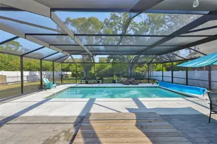 6503 Manila Palm Way, Apollo Beach, FL 33572 - Photo 2