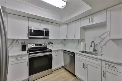 6503 Manila Palm Way, Apollo Beach, FL 33572 - Photo 10