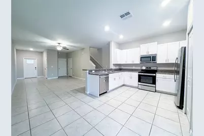 3628 Bellmeade Court, Wesley Chapel, FL 33543 - Photo 4