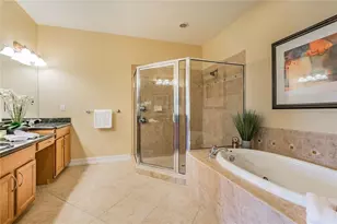 13920 Clubhouse Dr, Tampa, FL 33618 - Photo 22