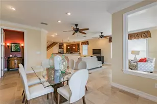 13920 Clubhouse Dr, Tampa, FL 33618 - Photo 10