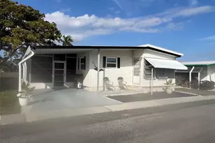 576 Queen Palm St, Largo, FL 33778 - Photo 2