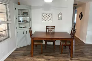 576 Queen Palm St, Largo, FL 33778 - Photo 8