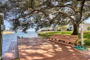 3601 Coquina Key Dr SE, Saint Petersburg, FL 33705 - Photo 54