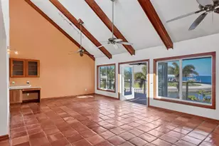 3601 Coquina Key Dr SE, Saint Petersburg, FL 33705 - Photo 12