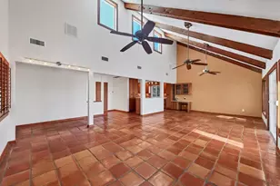 3601 Coquina Key Dr SE, Saint Petersburg, FL 33705 - Photo 14