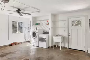 3601 Coquina Key Dr SE, Saint Petersburg, FL 33705 - Photo 32