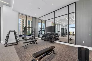 275 1st Ave S, Saint Petersburg, FL 33701 - Photo 50