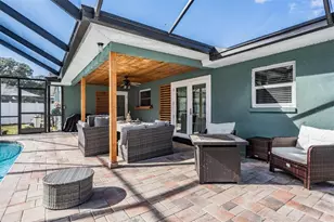 2405 Summerlin Dr, Clearwater, FL 33764 - Photo 32