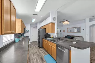 3518 Gray Whetstone St, Brandon, FL 33511 - Photo 8
