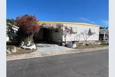 61 Thatch Palm Street W, Largo, FL 33770 - Photo 1