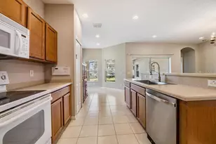 16501 Sandhill Crane Dr, Spring Hill, FL 34610 - Photo 20