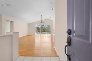 8495 Jayson Dr, Brooksville, FL 34613 - Photo 4