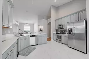 18028 Java Isle Dr, Tampa, FL 33647 - Photo 38