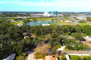 4316 Berkley Dr, Tampa, FL 33610 - Photo 4