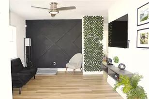 4316 Berkley Dr, Tampa, FL 33610 - Photo 14