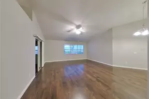 [Address not provided], Plant City, FL 33566 - Photo 2