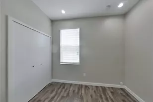 [Address not provided], Tampa, FL 33614 - Photo 12