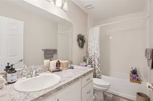 523 Valentina Ln, Auburndale, FL 33823 - Photo 18