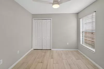 11305 Symmes Lake Drive, Riverview, FL 33569 - Photo 38