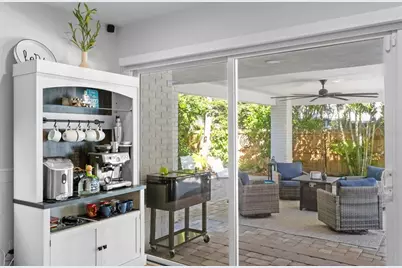 4911 W Bay Way Place, Tampa, FL 33629 - Photo 18