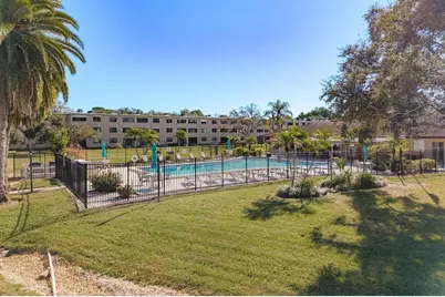 5095 Bay Street NE #205, Saint Petersburg, FL 33703 - Photo 40