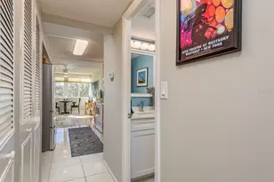 5095 Bay St NE, Saint Petersburg, FL 33703 - Photo 12