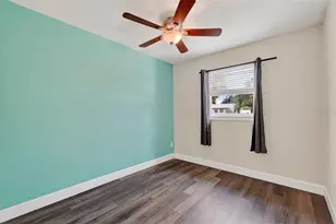 11119 Temple Ave, Seminole, FL 33772 - Photo 18