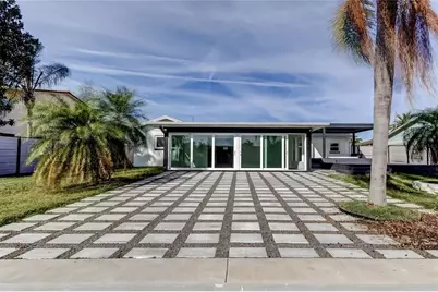 8722 Elmwood Lane, Tampa, FL 33615 - Photo 24